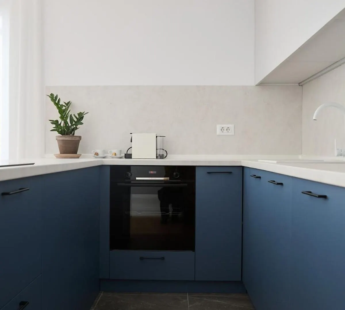 Blue I One Bedroom Apartment I One Cotroceni Park Bucarest